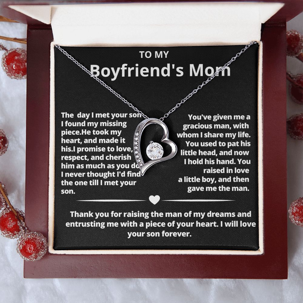 Forever Love Necklace for Boyfriend's Mom